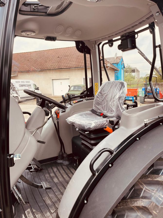 Tractor Lovol 75 Cp cu Cabina