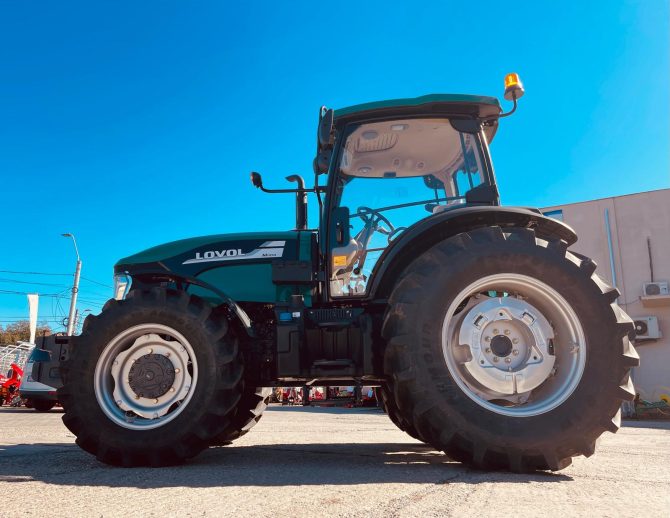 Tractor Lovol 110 Cp cu Cabina