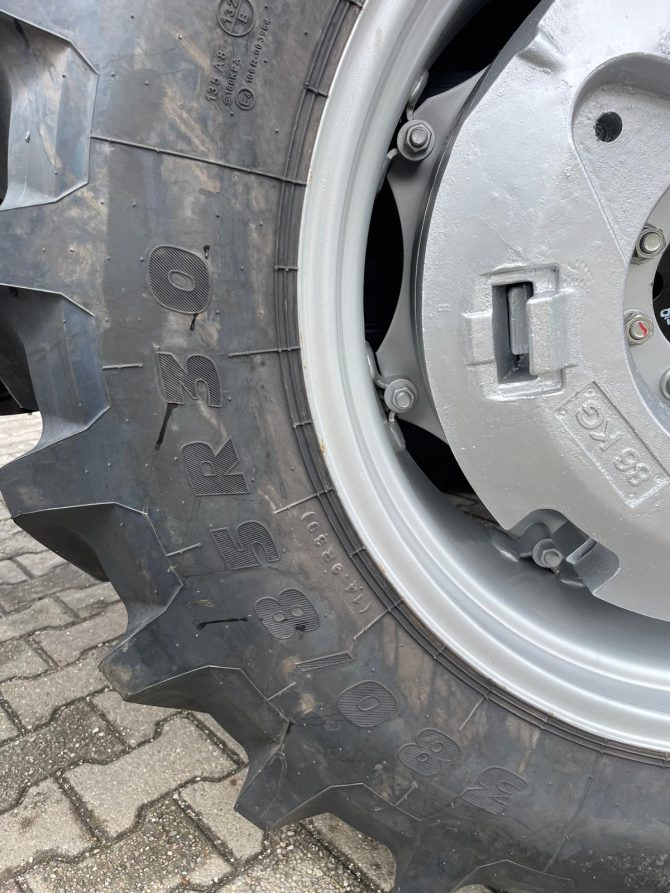Tractor Lovol 75 Cp cu Cabina