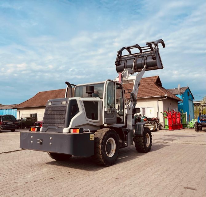 Konig ZL 928  -  Mini incarcator (max 1200kg)