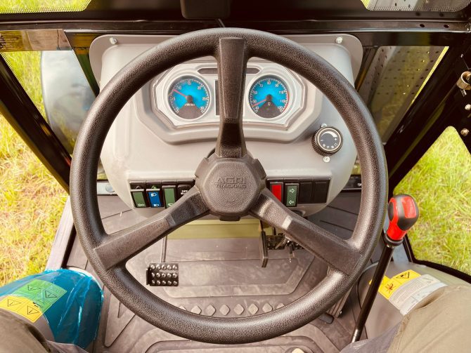 Tractor Agri Tracking 50 Cp cu cabina