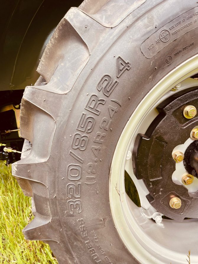 Tractor Agri Tracking 50 Cp cu cabina
