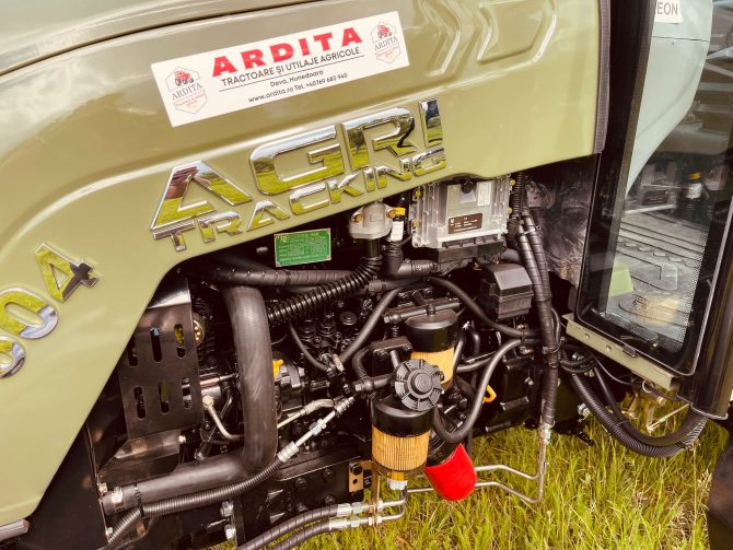 Tractor Agri Tracking 50 Cp cu cabina