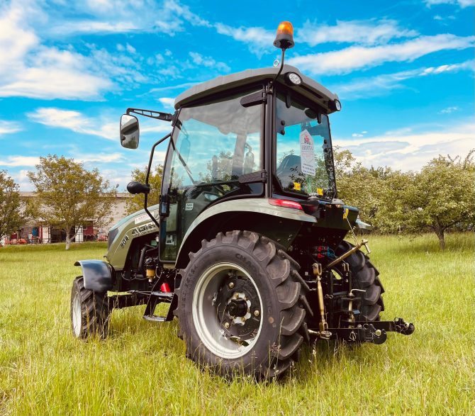 Tractor Agri Tracking 50 Cp cu cabina