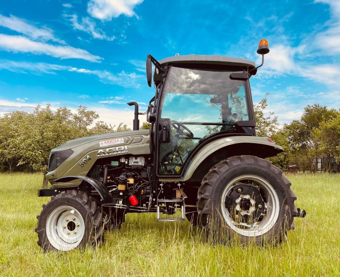 Tractor Agri Tracking 50 Cp cu cabina