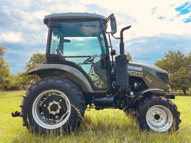 Tractor Agri Tracking 50 Cp cu cabina
