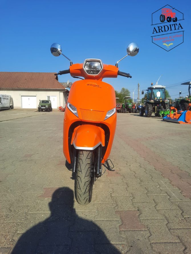Scuter Breckner FRIDA125 CC