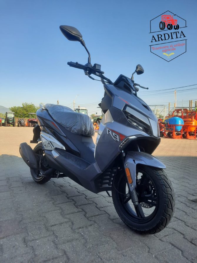 Scuter Breckner R9 125CC