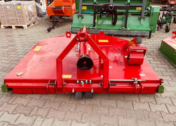 Tocatoare resturi vegetale K-200